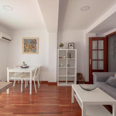 Calle San Jacinto, 57 Apartamento Seville Luaran gambar