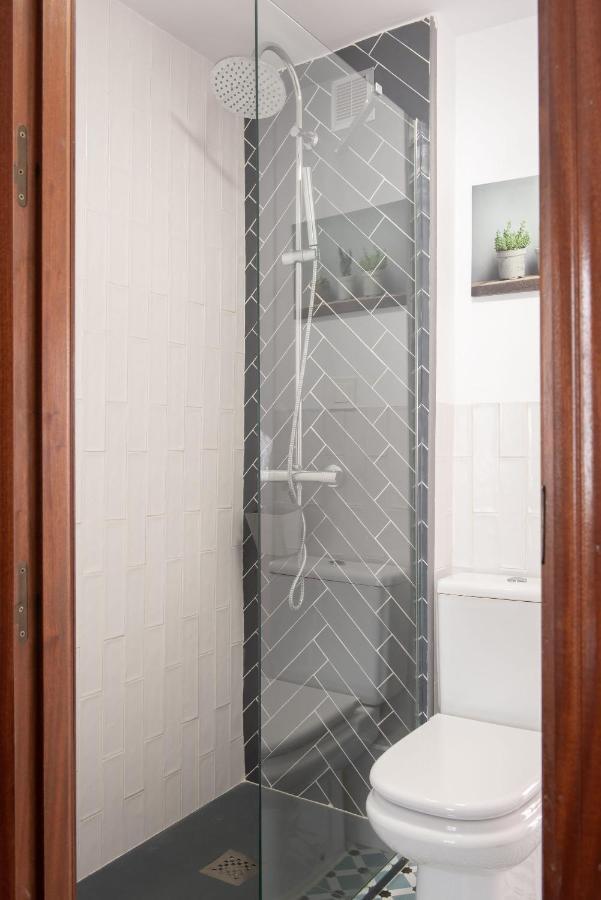 Calle San Jacinto, 57 Apartamento Seville Luaran gambar
